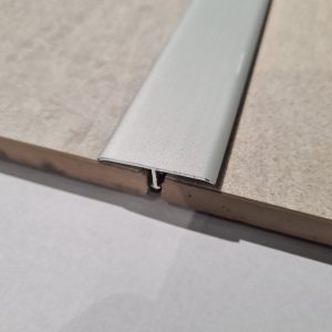 Profil T lat din aluminiu TLA307.81, 2,7m, PROLUX
